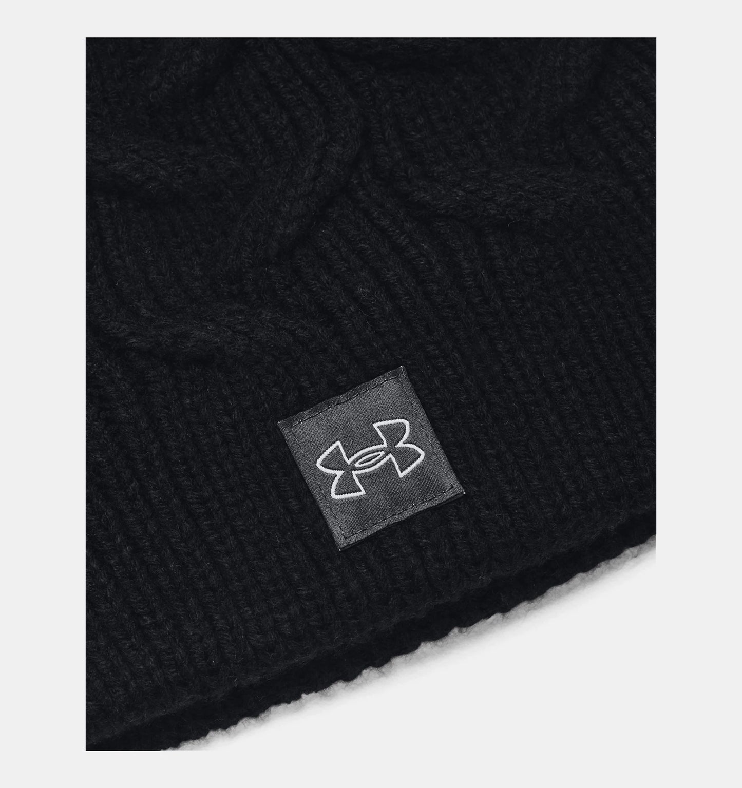 Women's | Under Armour | 1373099 | Halftime Cable Knit Beanie | Black / Jet Gray