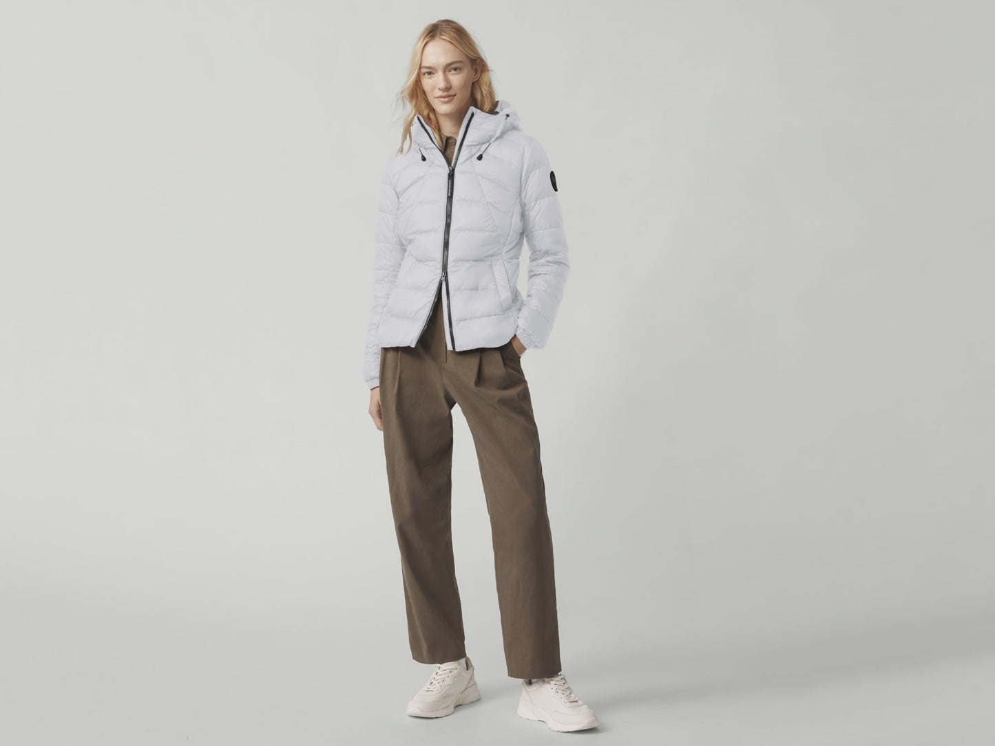 Women's | Canada Goose | 2220LB | Abbott Hoody Black Label | North Star White