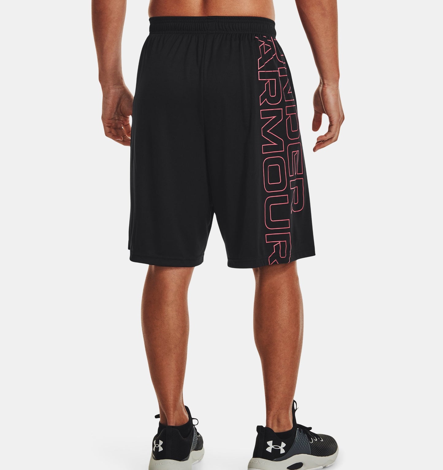 Men's | Under Armour | 1376943 | Tech Wordmark Graphic Shorts | Black / Chakra