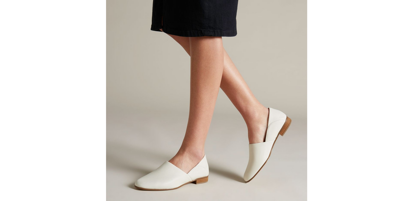 Women's | Clarks | 26132487 | Pure Tone White Leather